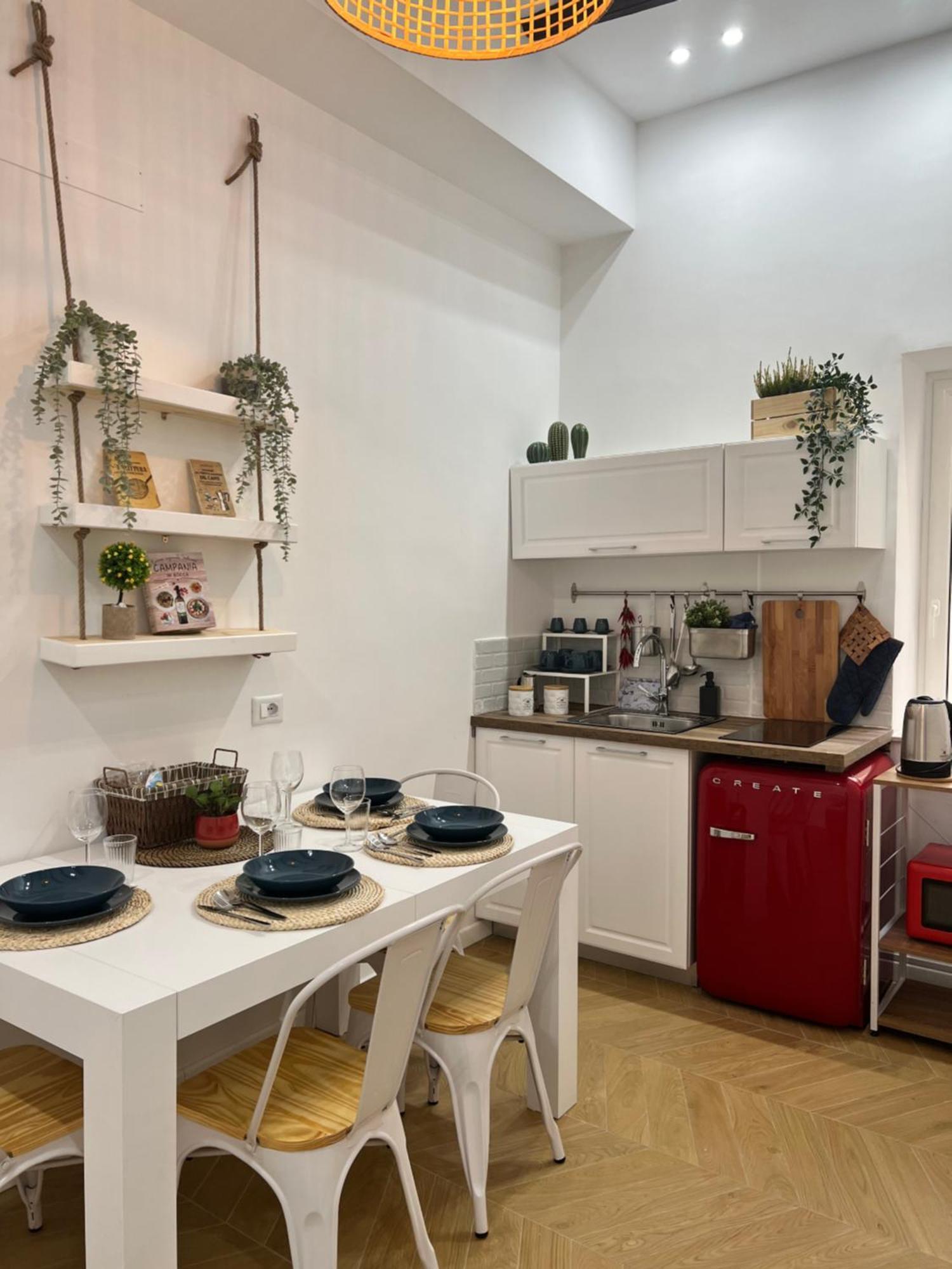Gennarino Apartments - Panorama Suite With Balcony And Urban Loft Неаполь Экстерьер фото