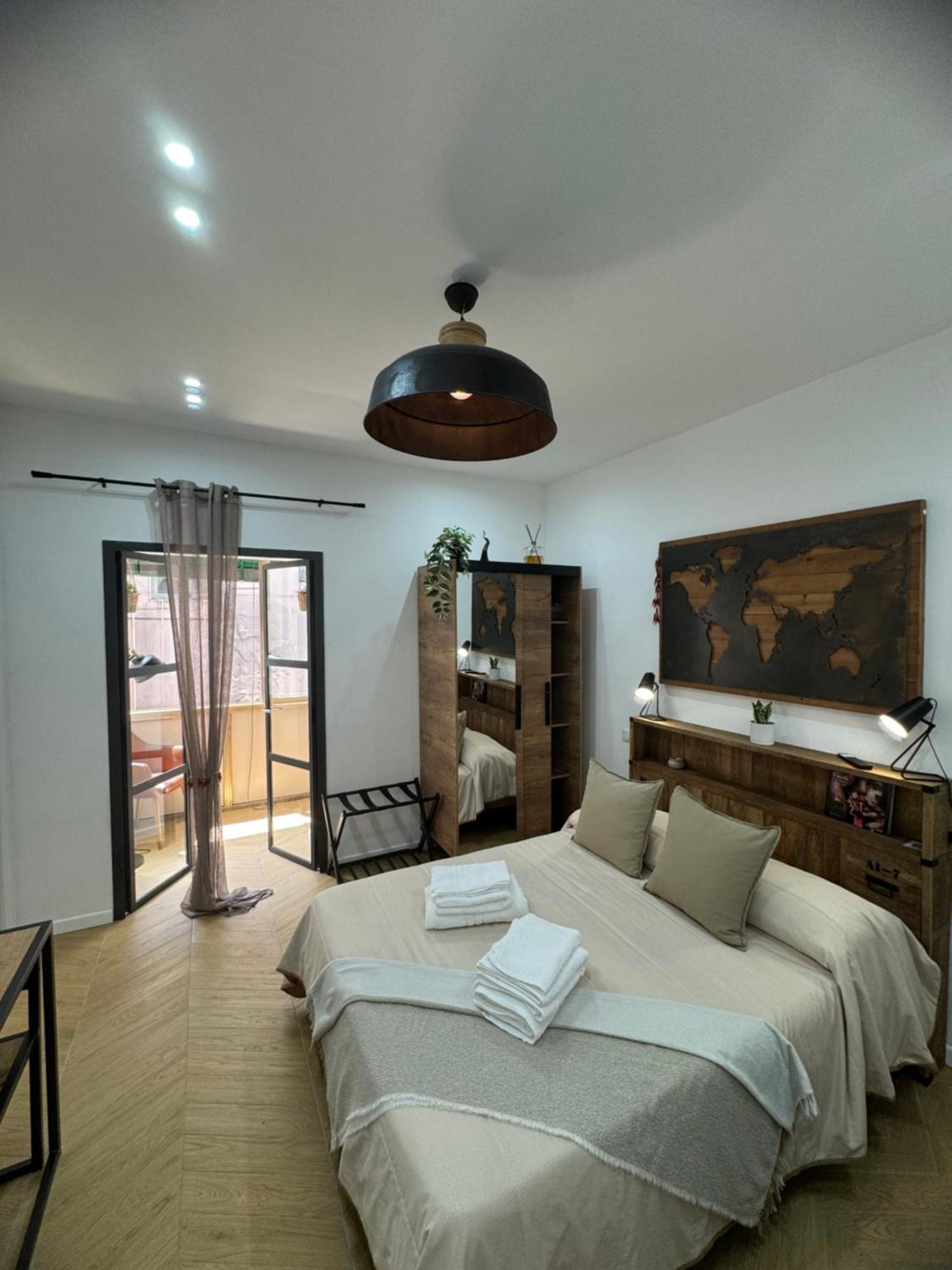 Gennarino Apartments - Panorama Suite With Balcony And Urban Loft Неаполь Экстерьер фото