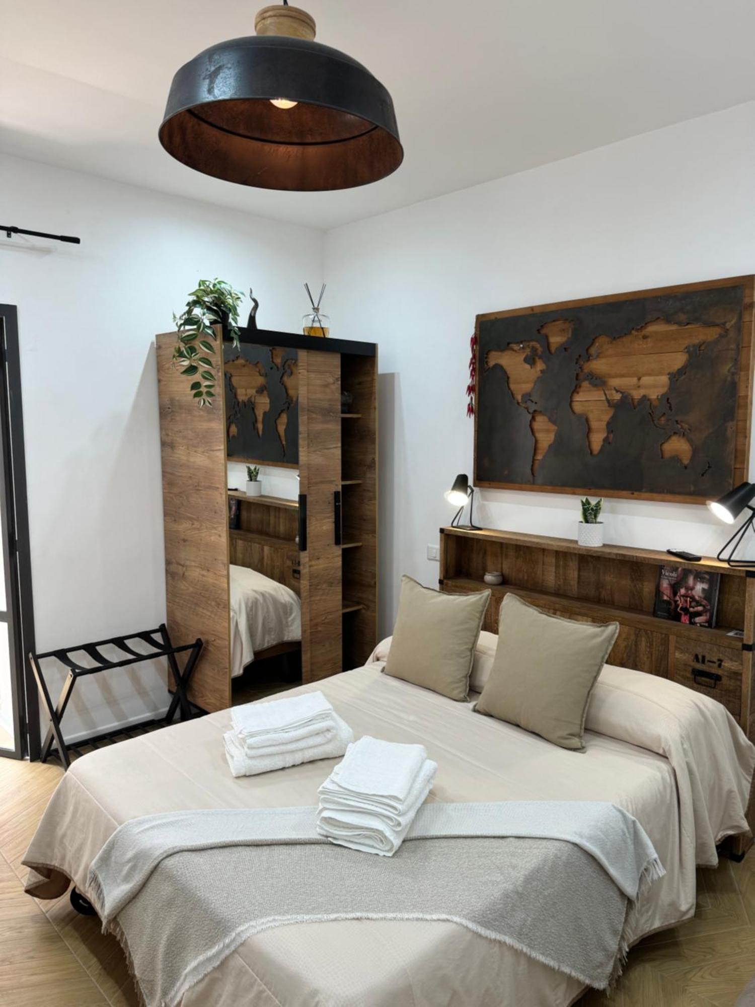 Gennarino Apartments - Panorama Suite With Balcony And Urban Loft Неаполь Экстерьер фото